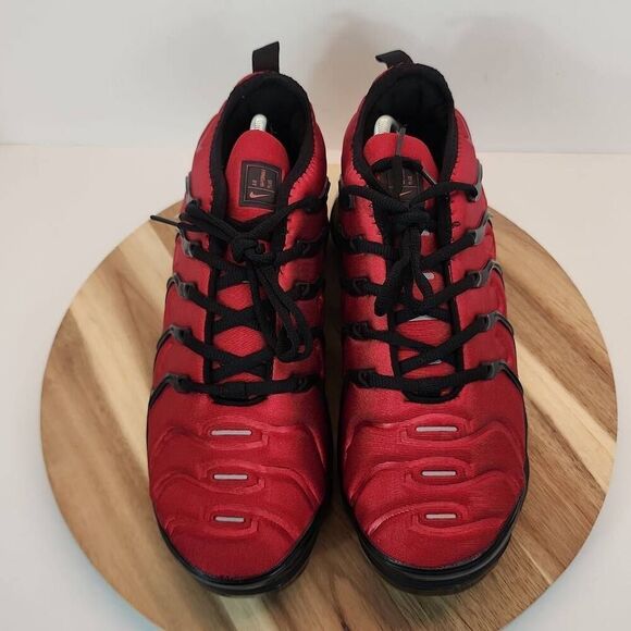 Nike Air Vapormax Plus Men\'s Red & Black Sneaker Size 10 Stunning Sneakers main image 12